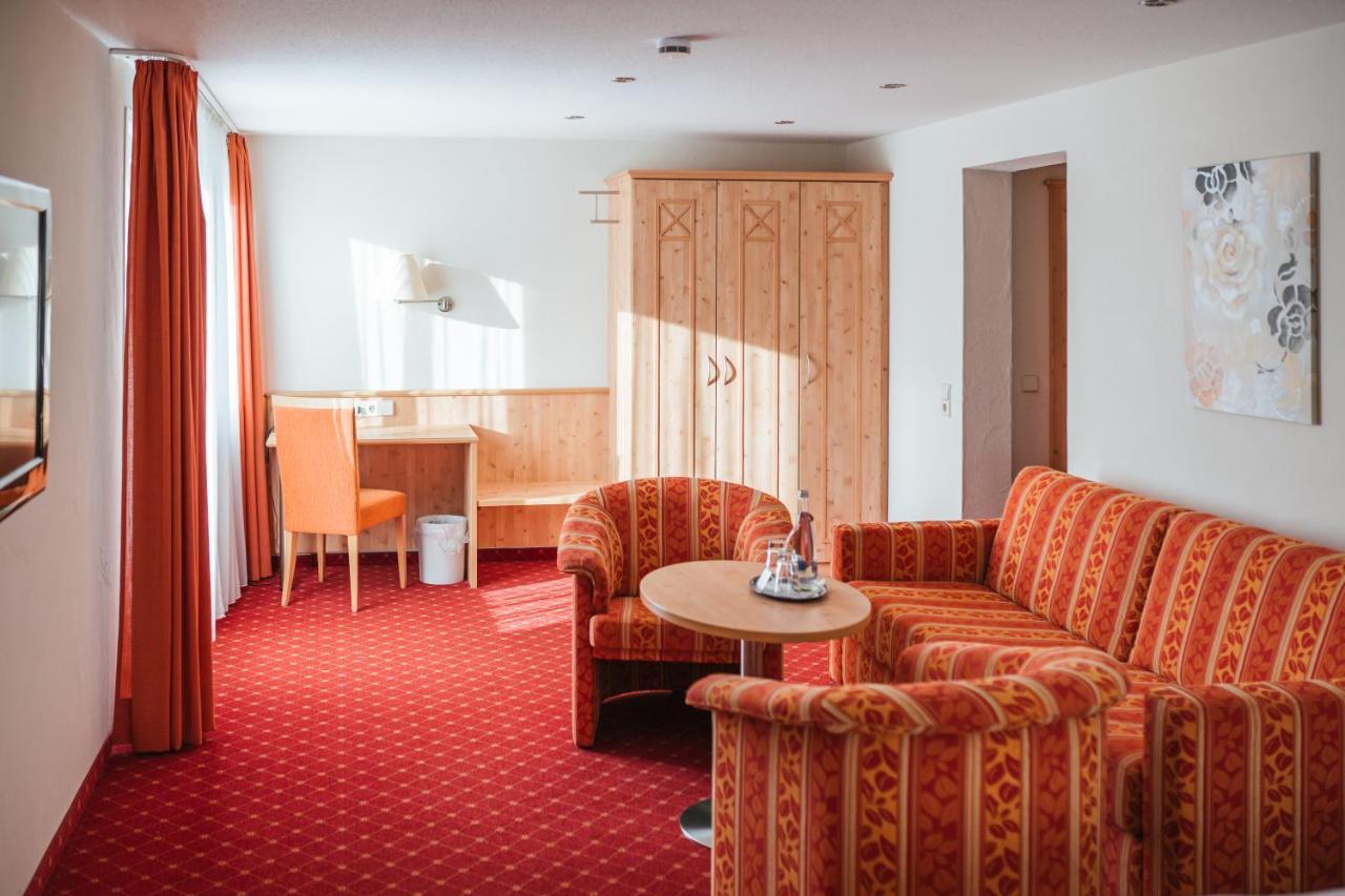 Hotel Waldeck Mit Restaurant "Florian'S" Feldberg  Zewnętrze zdjęcie