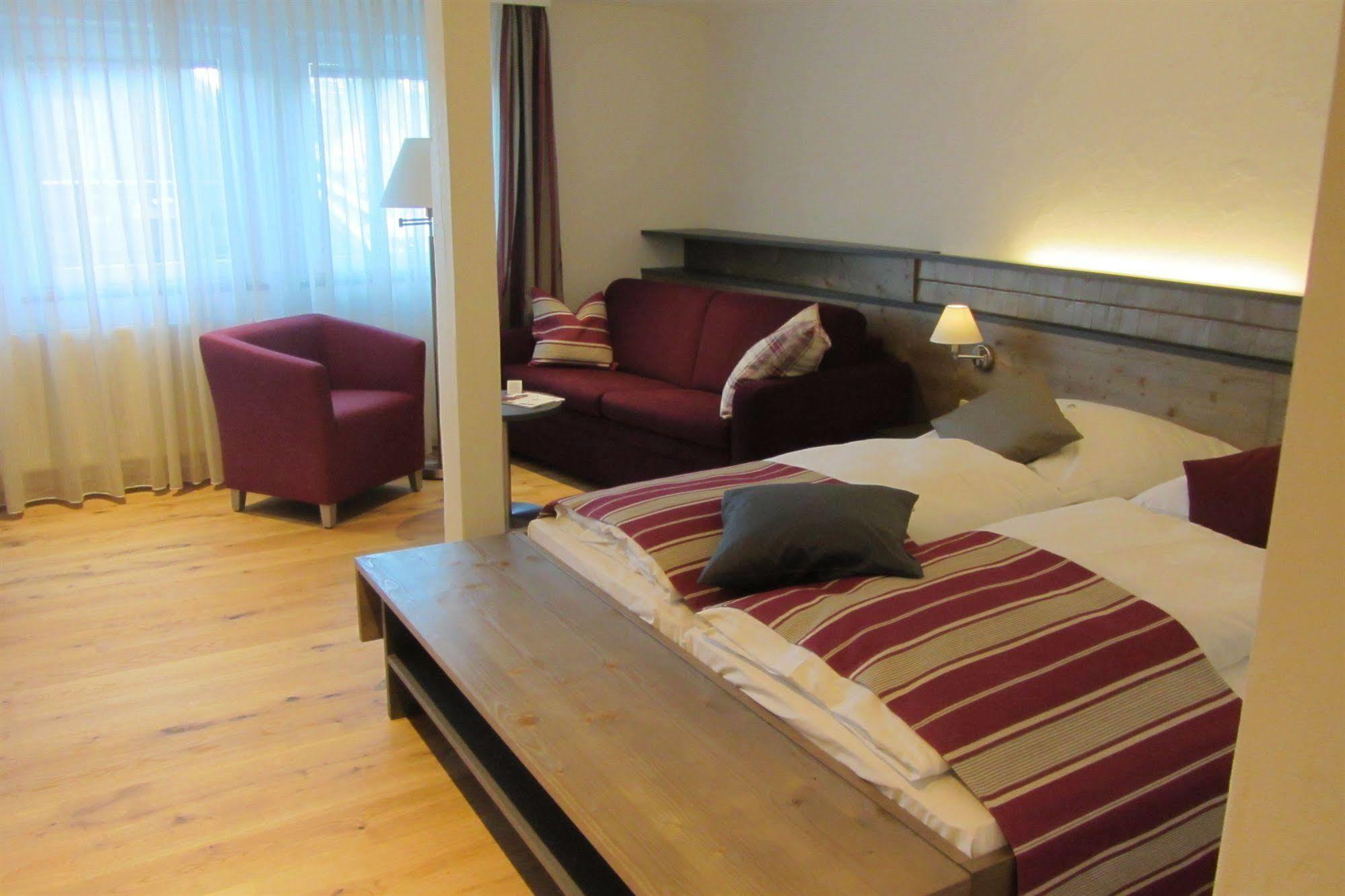 Hotel Waldeck Mit Restaurant "Florian'S" Feldberg  Zewnętrze zdjęcie